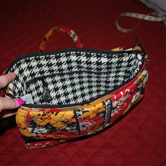 EUC Vera Bradley Tablet Hipster in Bittersweet - Picture 5 of 9